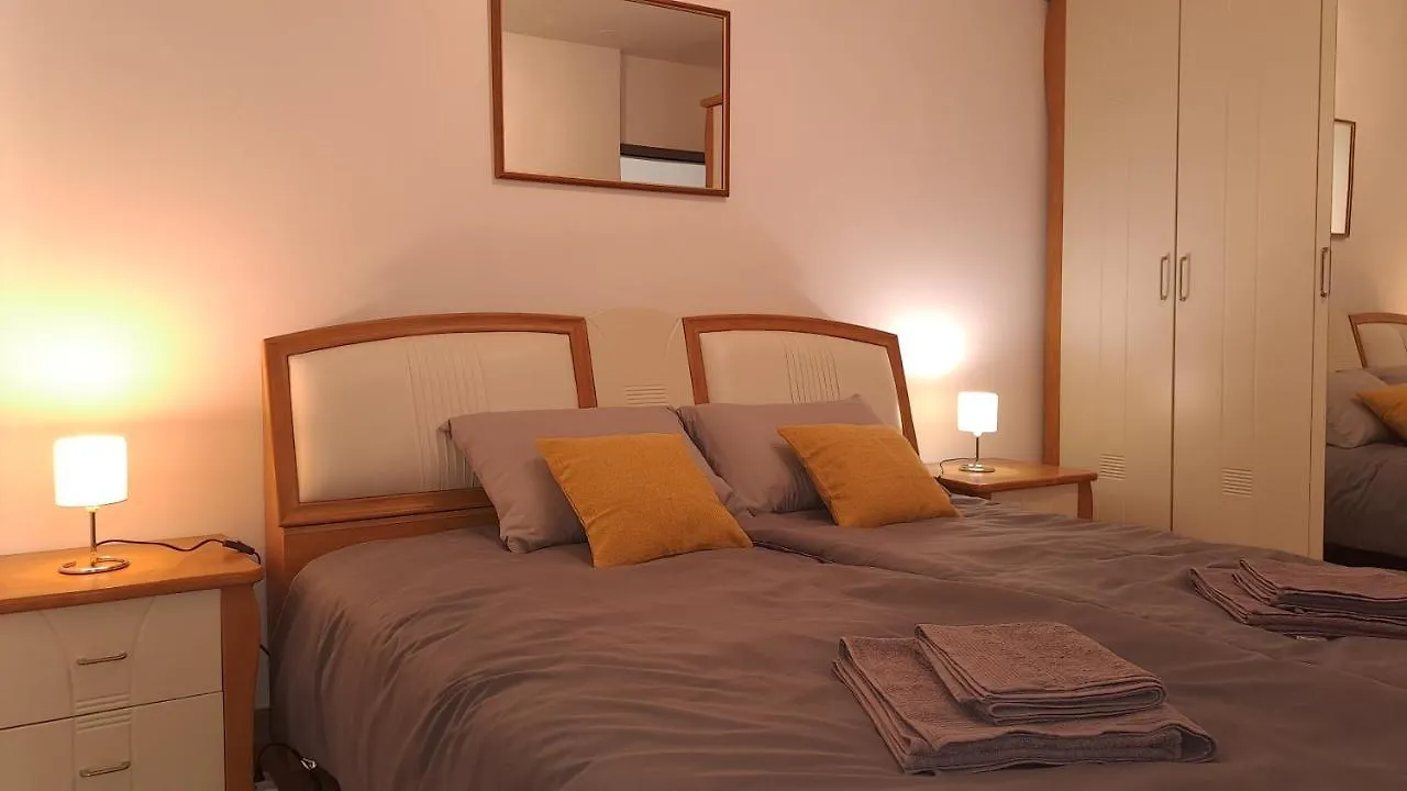Greenline Pula Apartment